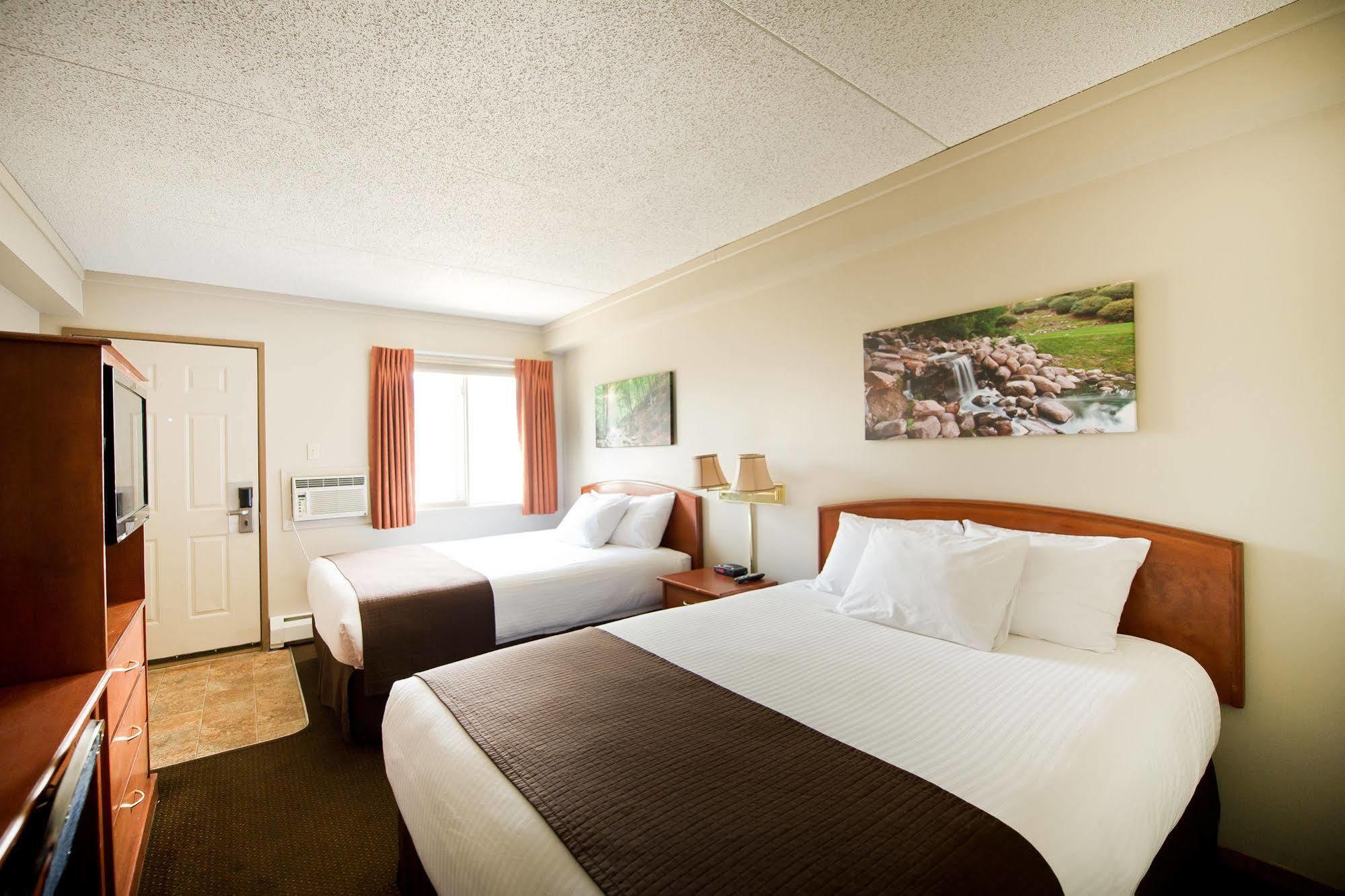 Riviera Motor Inn Saskatoon Exterior foto